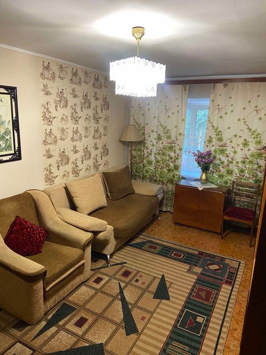 2 кімнатна квартира в центрі міста