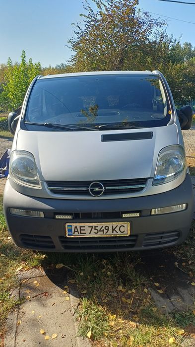 Продам Opel vivaro 1.9 CDTI