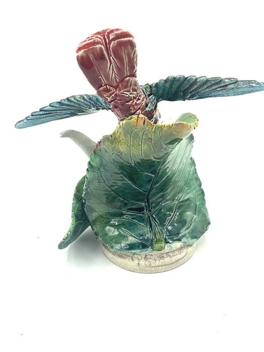 Escultura Colobri assinada