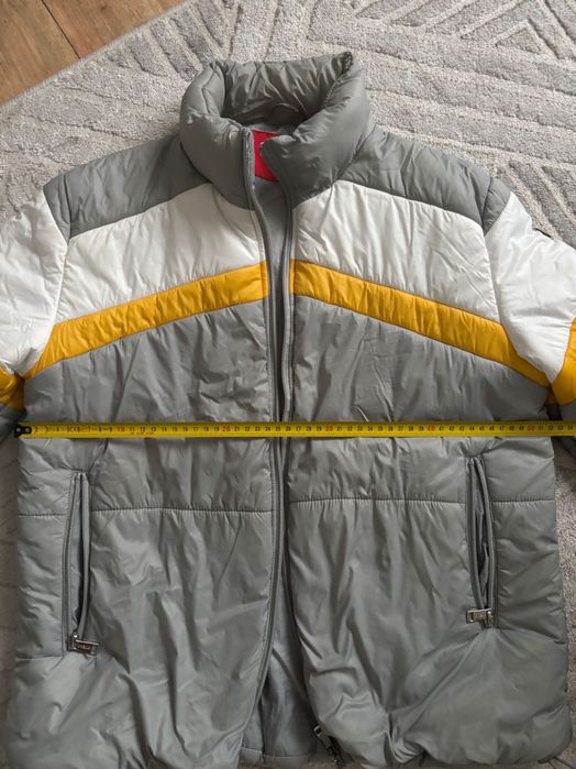 Kurtka przejściowa Guess