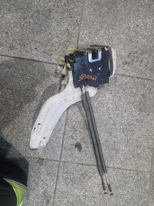 Hyundai ix35 zamek drzwi Tył lewy 7pin