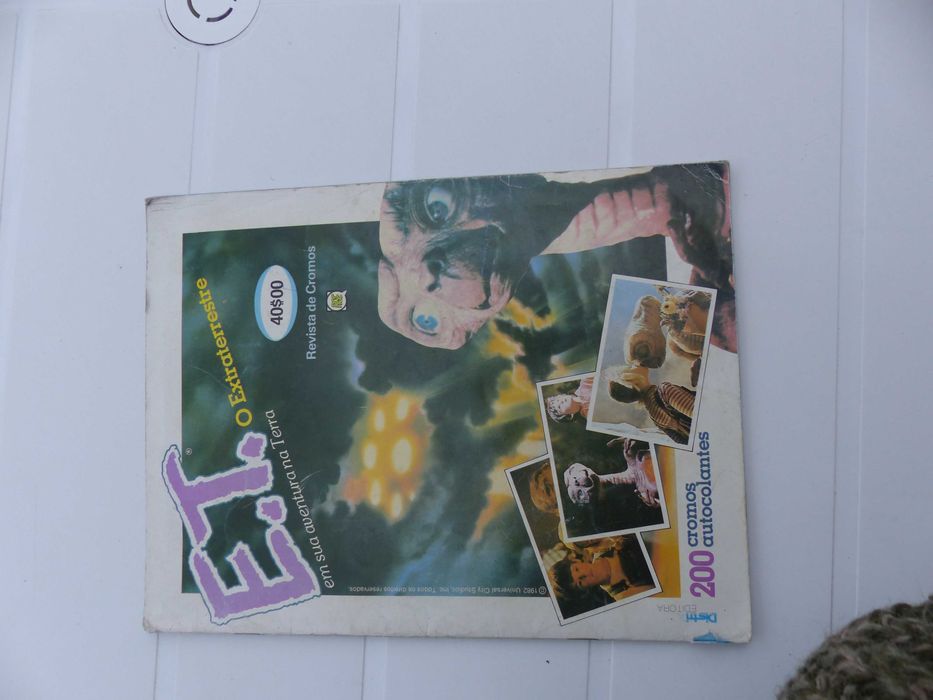 Caderneta de Cromos E.T. anos 80 - 1982