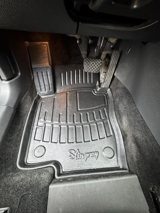 КОВРИКИ В САЛОН та багажник з ВИСОКИМИ БОРТИКАМИ Є на всі марки авто!!