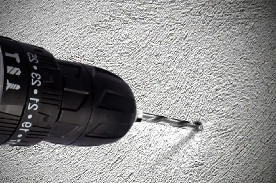 Furadora/Aparafusadora e Martelo a bateria de 88V