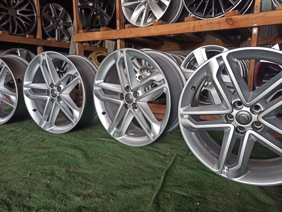 18 TSM alufelgi 5x105 et38 7.5x19 56.6 opel oryginał czujniki