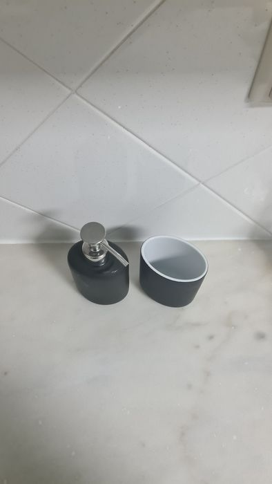 Acessórios IKEA de casa de banho