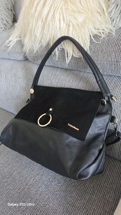 Torebka damska Laura Biaggi czarna zamszowa klapa A4 stan BDB pojemna shopper