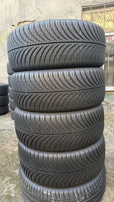 215/50/17 Goodyear  ector 4Seasons | 95% остаток | всесезоные