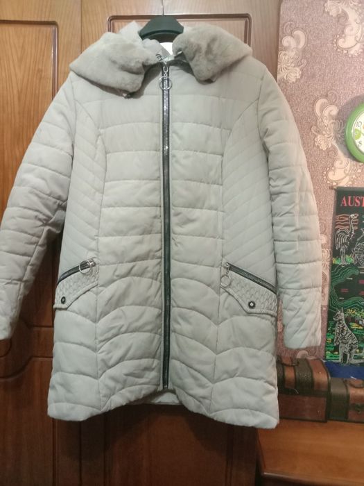 Куртка женская, б/у 52 р. Цена 1000