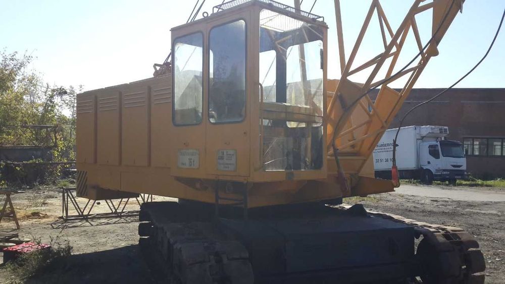 Пропонуємо в довгострокову оренду гусеничні крани РДК-160-3, РДК-160-2