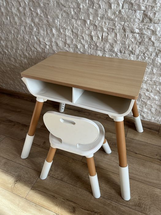 Дитячий столик зі стільчиком  мультивуди  3 в 1