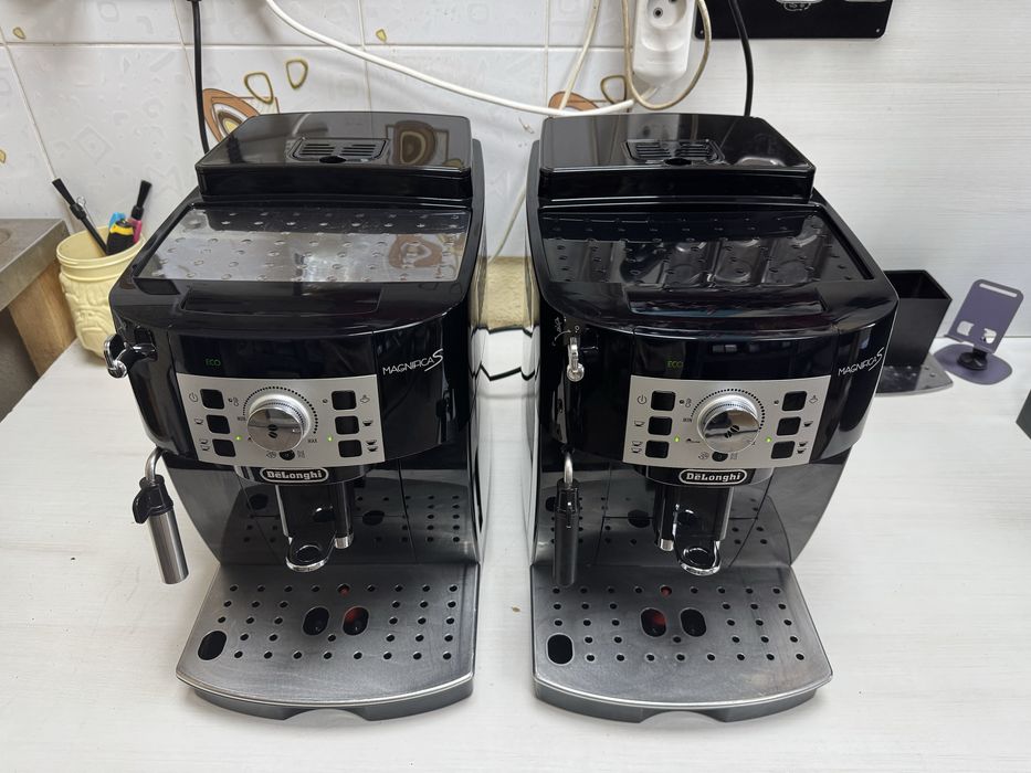 Зернова КАВОМАШИНА DELONGHI ECAM 22.112 B MAGNIFICA S кава в подарунок