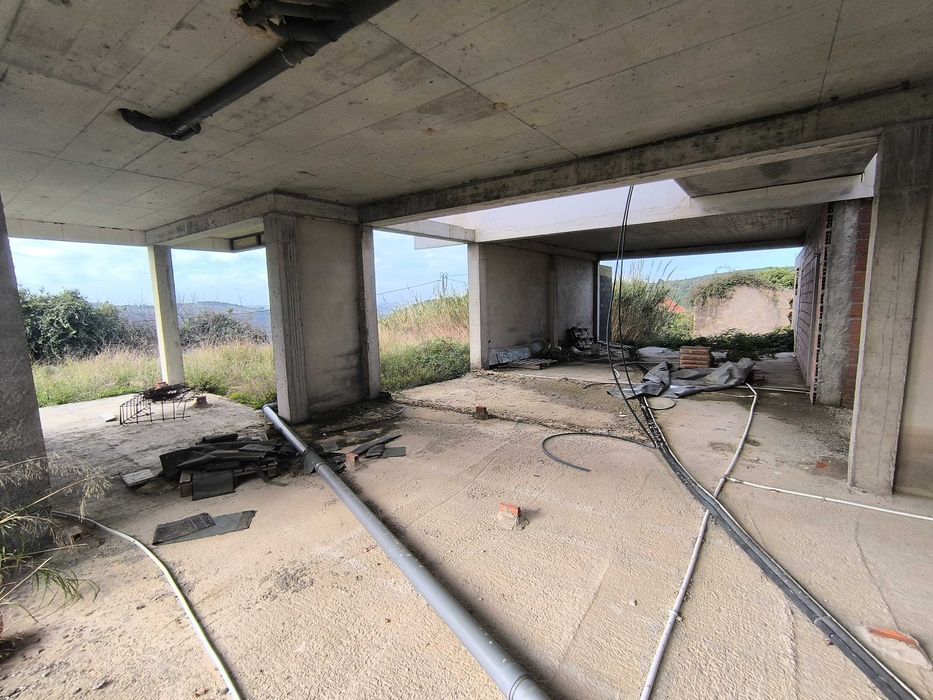 Moradia em Construção- Apenas 30 Minutos de Lisboa!