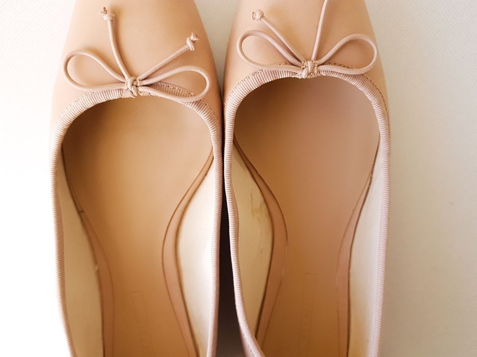 Esprit damskie buty 39 baleriny nude beżowe balerinki