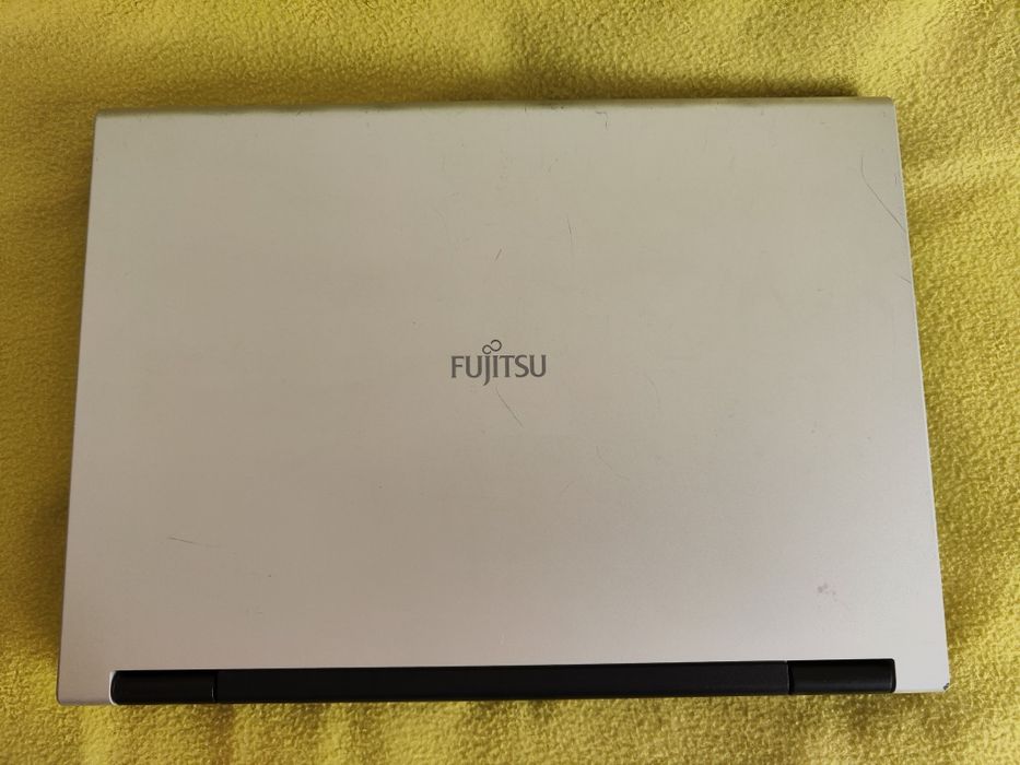 Portátil Fujitsu Esprimo Mobile (peças)