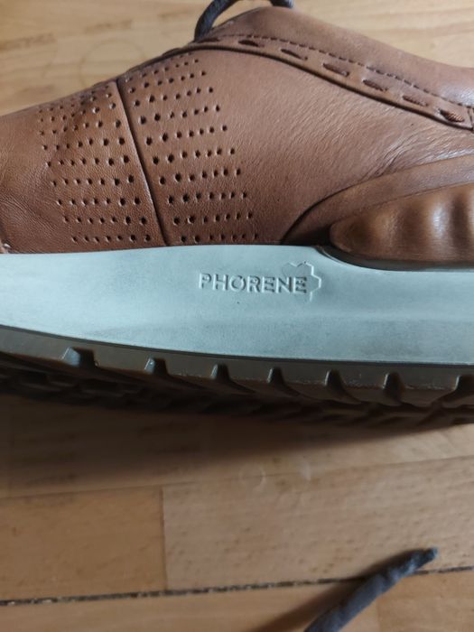 Продам кросовки ECCO ASTIR