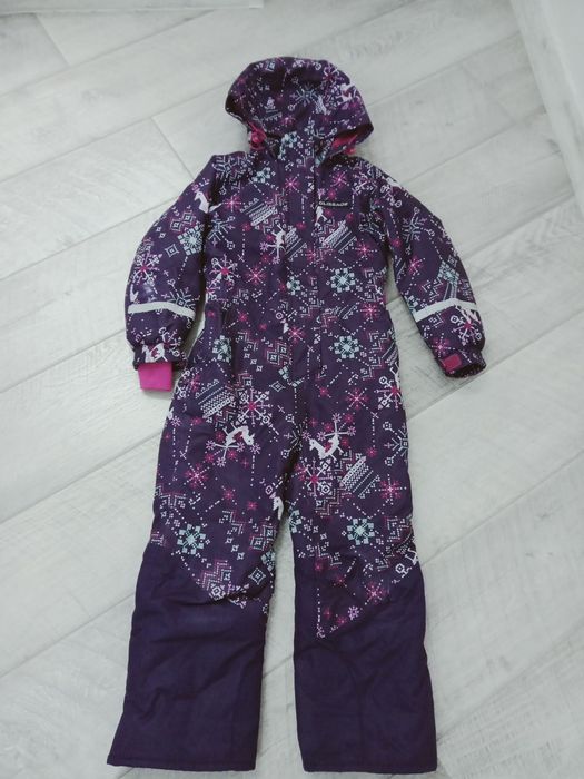 Зимний костюм для девочки