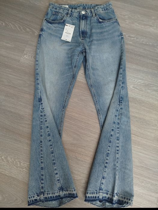 Нові jeans ZARA Flared