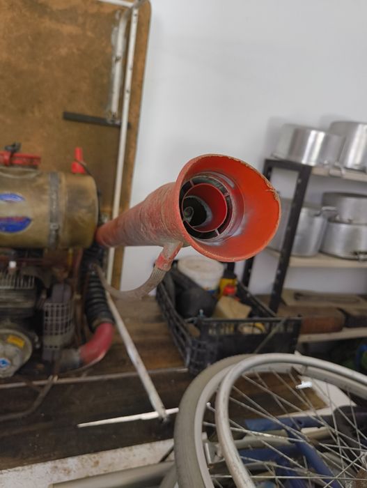 Máquina de sulfatar a trabalhar