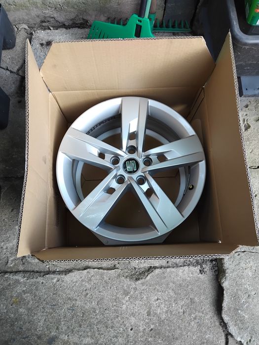 Felgi 17 seat leon fr opony zimowe gratis.