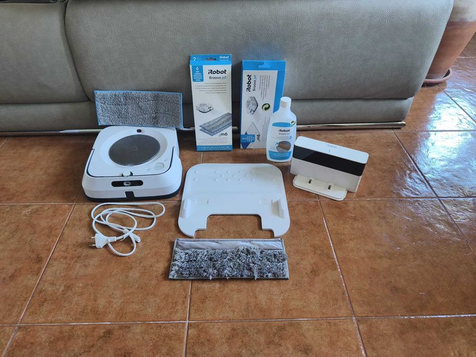 iRobot Braava Jet M6 Semi Novo