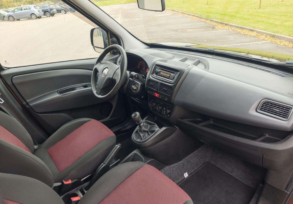 Fiat Doblo 2011 року