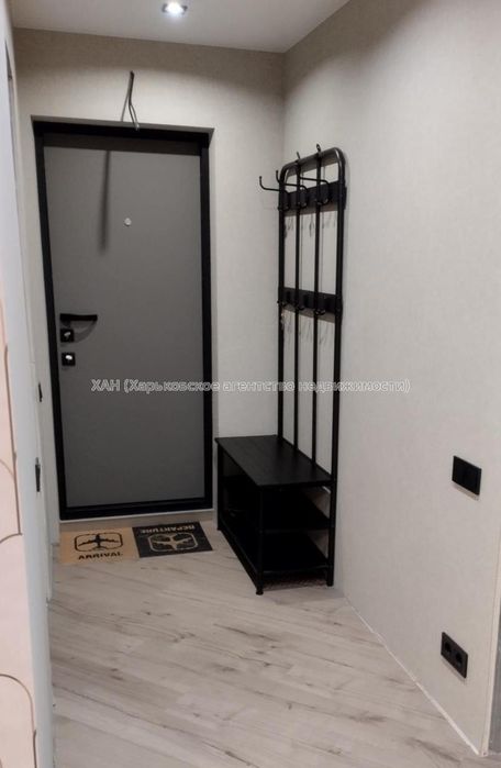 АН Продам 3 кв. П.Поле, м."23 Августа". Евроремонт.42000.Д57.