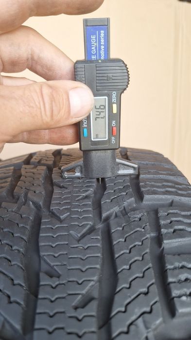 Opony Nokian WRC3  215/60R17c