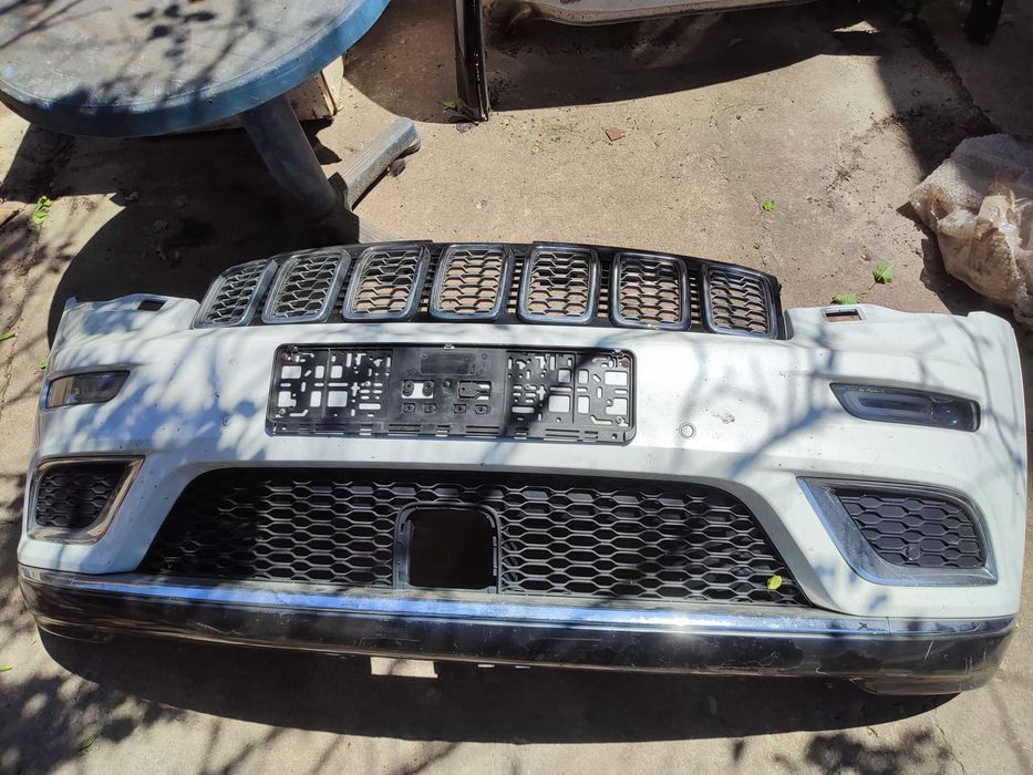 Grand cherokee jeep Бампер фара дверь зеркало четверть балка ляда бу