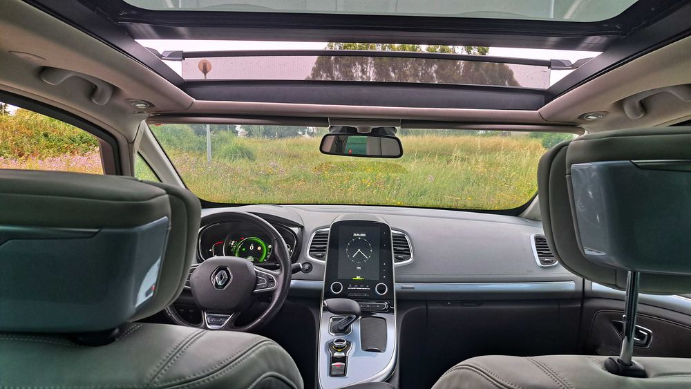 Renault Espace INITIAL PARIS