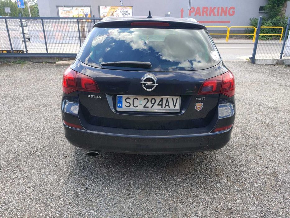 OPEL ASTRA J (uszkodzona dwu masa)