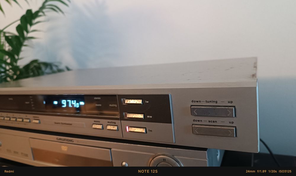 Rádio Vintage Dual CT 1260 AM/FM – Excelente Estado
Vendo Dual CT 1
