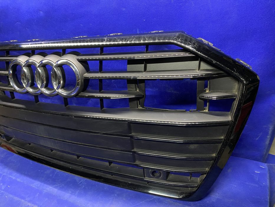 GRILL atrapa przedniego zderzaka AUDI A6 C8 przód oryginał emblemat