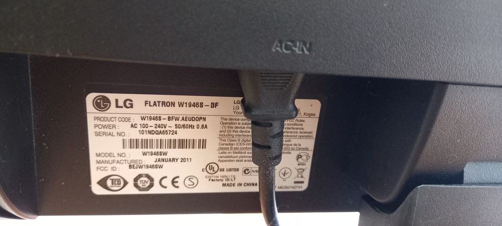 Monitor LG Flatron W1946