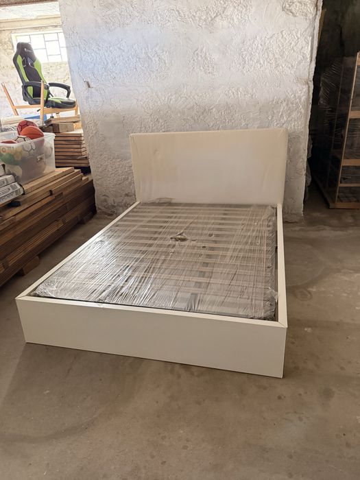 Cama Cab Estofada Base Lacada p/ Colchão 195x150