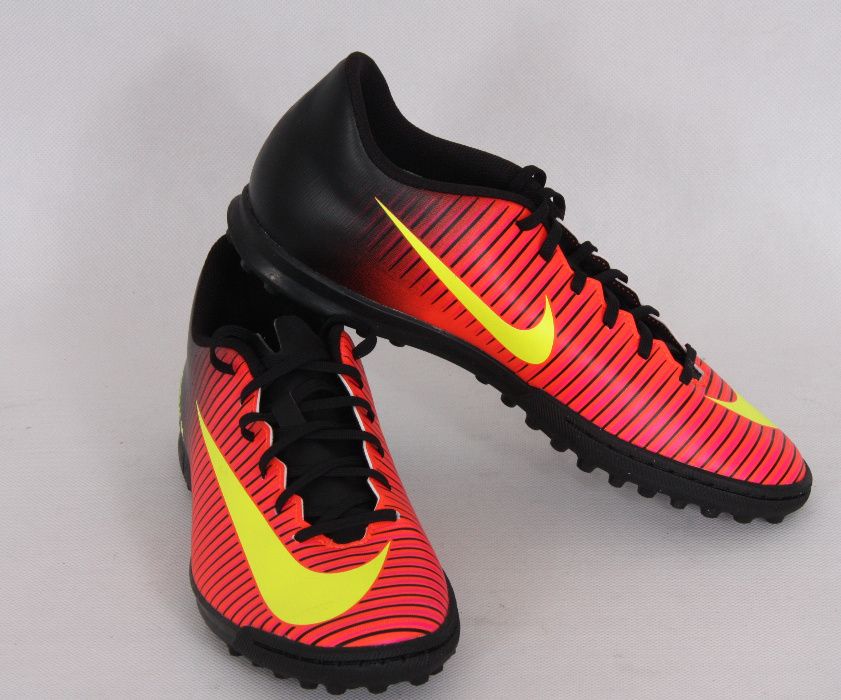 Halówki NIKE 44 rozm  Mercurial Vortex III TF. Nowe !!