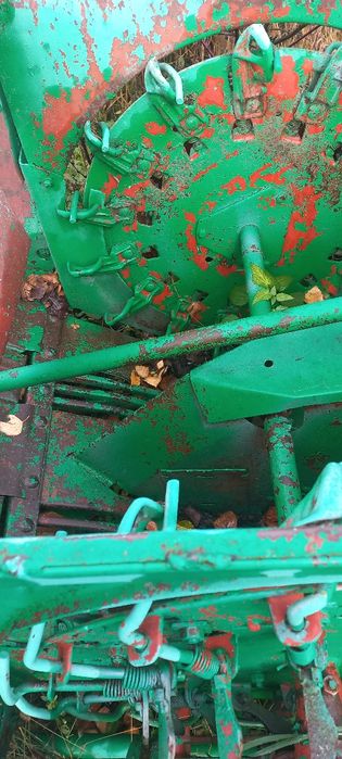 Продам картоплесажалку