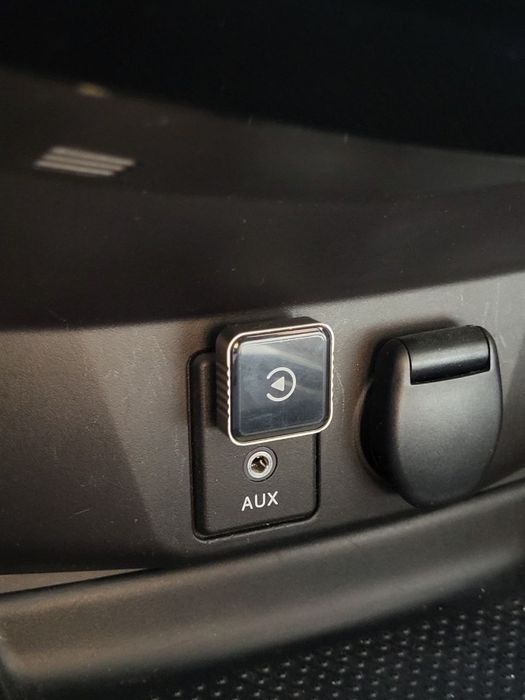 Безпровідний адаптер Apple Carplay / Android auto