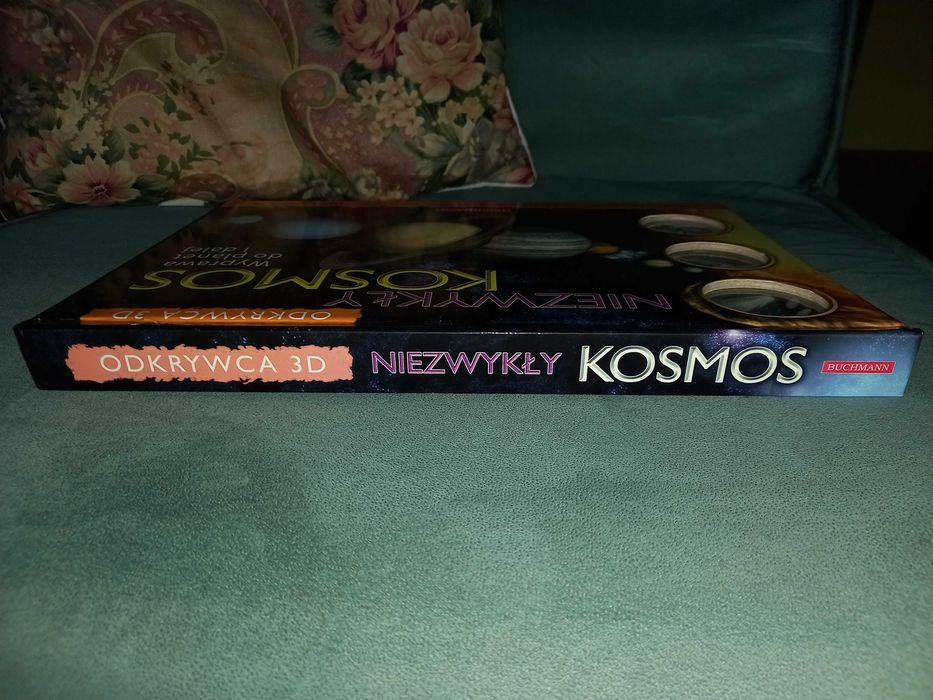 Niezwykły kosmos Wyprawa do planet i dalej Odkrywca 3D