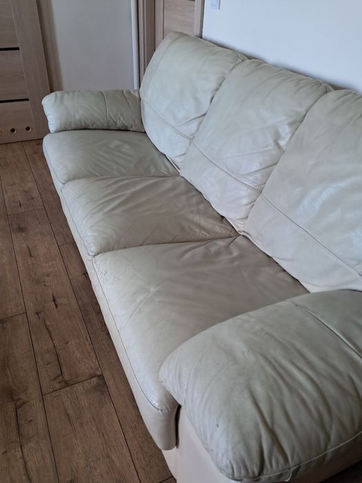 Zestaw wypoczynkowy sofa i fotele