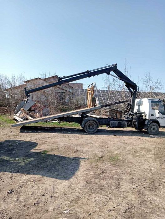 Евакуатор Isuzu .