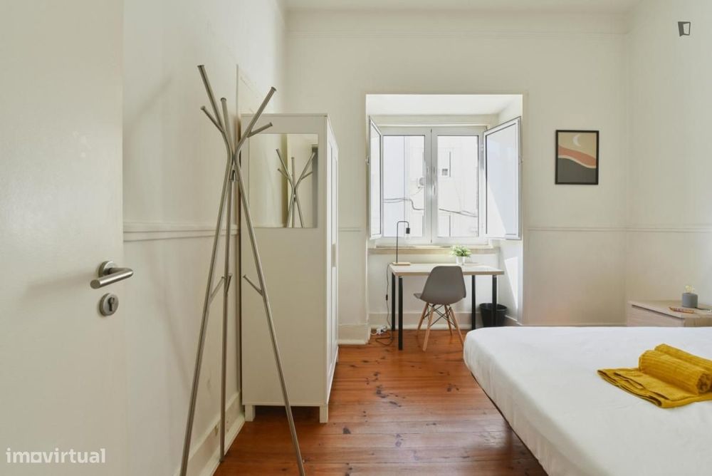 Quarto - localizado em Penha de França Lisbon