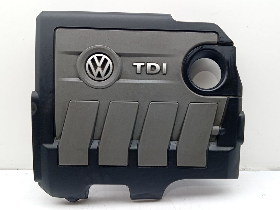 Cobertura do motor / blindagem superior do motor VOLKSWAGEN Passat Var