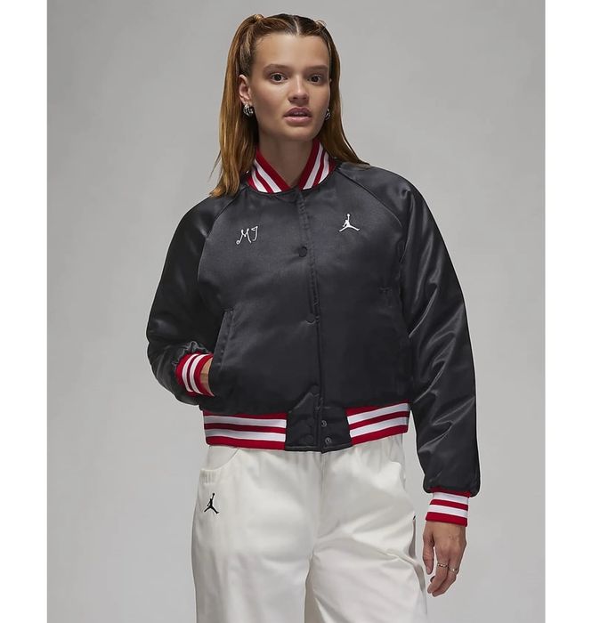 Кутрка бомбер Air Jordan Varsity Jacket  оригінал FB5152-010