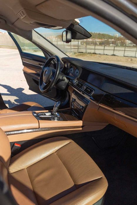 BMW 7.30 em ótimo estado