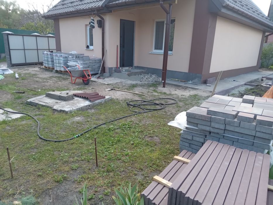 Укладка тротуарної плитки