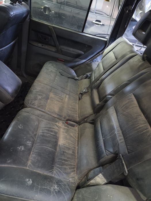 Сидіння Mitsubishi Pajero Wagon 3 Сидушки паджеро шкіряні