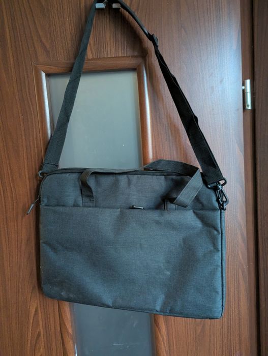 Torba na ramię listonoszka na laptop nowa
