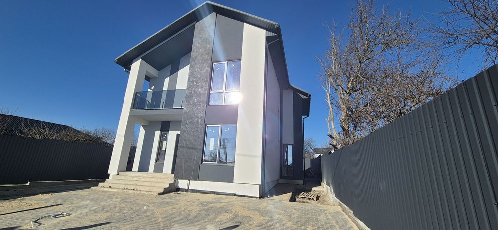 Продаж будинку преміум класу в еко-локації біля річки! Приваблива ціна