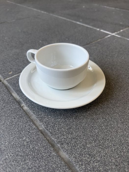 Vendo loiça diversa de restauração